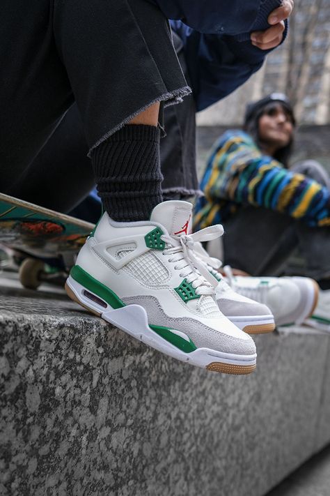 Pine Green Outfit, Air Jordan 4 Outfit, Jordan 4 Outfit, Air Jordan Iv, Jordan 4’s, Jordan Retro 4, Jordan 4s, Cheap Jordans, Limited Edition Sneakers