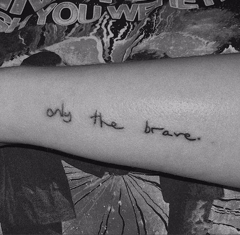 Louis Tomlinson Tattoos, Brave Tattoo, One Direction Tattoos, Be Brave Tattoo, Rose Hand Tattoo, Only The Brave, Harry Styles Tattoos, Line Art Tattoos, Dream Tattoos