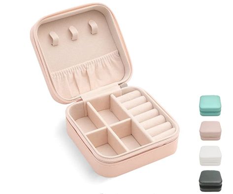 A pink travel jewelry case opened to show where necklaces and rings can be stored. Box For Rings, Jewelry Travel Case, Mini Jewelry, Bracelet Organizer, Portable Display, Necklace Storage, Travel Jewelry Organizer, Ring Storage, Jewelry Travel