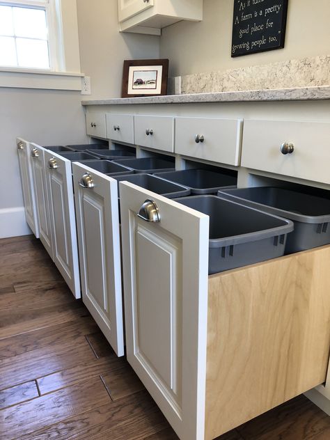 Laundry room organization goals! 🙌 Laundry Room Hamper Drawers, Laundry Room Island Ideas, Laundry Hamper Organization, Laundry Shoot Cabinet, Laundry Chute Cabinet, Laundry Room With Basket Storage, Laundry Basket Cabinet, Laundry Room Island, Unique Laundry Room