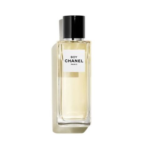 10 Best Lavender Perfumes for Ladies Chanel Les Exclusifs, Koleksi Parfum, Perfume Chanel, Lavender Perfume, Chanel Fragrance, Parfum Chanel, 90s Runway, Chanel Boutique, Desired Reality