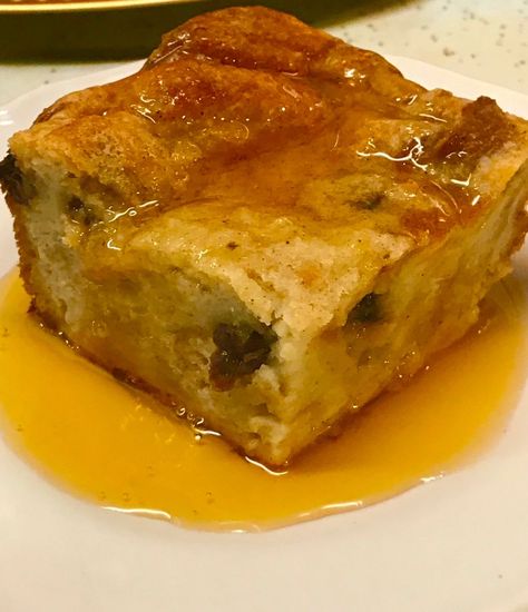 Bread pudding Cuban Recipes Dessert, Cuban Bread Pudding, Cuban Bread Pudding Recipe, Cuban Cake Recipe, Caribbean Bread Pudding Recipe, Spanish Bread Pudding Recipe, Belizean Bread Pudding Recipe, Traditional Cuban Food, Pan Cubano