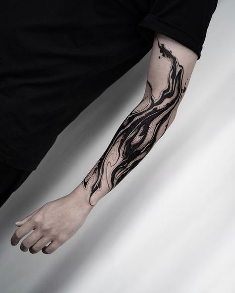 Simple Unique Tattoos, Backpiece Tattoo, Abstract Tattoo Designs, Forearm Band Tattoos, Blackout Tattoo, Tatuaje A Color, Tattoo Style Drawings, Hand Tattoos For Guys, Time Tattoos