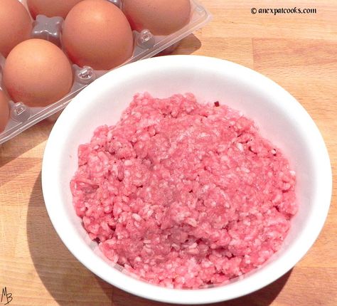 Make your own breakfast sausage! Copycat Breakfast, Jimmy Dean Sausage Recipes, Maple Sausage, Recipes Copycat, Pork Sausage Recipes, Jimmy Dean Sausage, Homemade Breakfast Sausage, Homemade Sausage Recipes, Maple Recipes