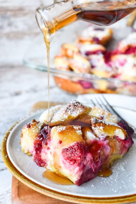 Raspberry Cheesecake French Toast Casserole • Dance Around the Kitchen Cheesecake French Toast Casserole, Raspberry French Toast, Overnight French Toast Casserole, Raspberry Breakfast, Cheesecake French Toast, Cream Cheese Breakfast, Stuffed French Toast Cream Cheese, French Toast Casserole Overnight, Chewy Bread