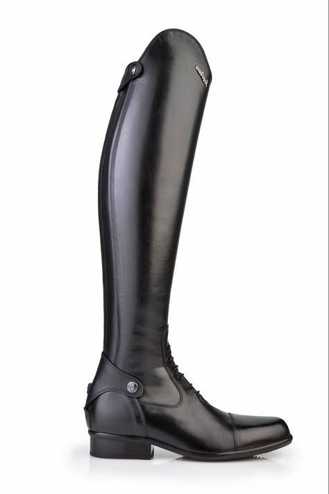 Saddlers Row is one of the only retailers in the United States to have the Sergio Grasso Michel Robert Boot! For those looking for the tailored look and fit of a custom boot, this brand new model has just been added. In order to achieve a lovely and slim profile, the boot is narrow through the ankle, holding the foot securely in place. Not only is this boot beautiful looking, but it is engineered for the ultimate in comfort with its supple calf and available pro comfort foot bed. Horse Riding Gear, Horse Riding Boots, Custom Boots, Tall Riding Boots, Riding Gear, Foot Bed, Equestrian Outfits, Riding Outfit, Equestrian Style