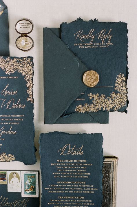 Vellum Jacket Wedding Invitations, Wedding Invitations Vellum, Wedding Invitations Black, Wax Seal Wedding, Vellum Jacket, Gold Wax Seal, Black Wedding Invitation, Black Wedding Invitations, Dark Wedding