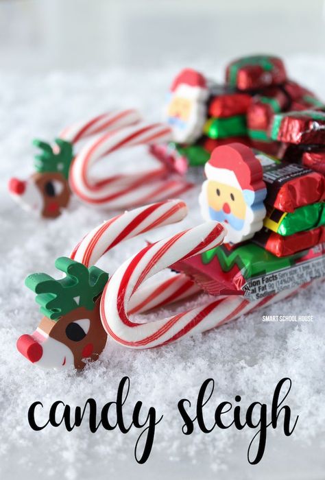 How to Make a Candy Sleigh. ADORABLE! DIY mini Santa candy sleigh for classrooms, gifts, or stocking stuffers. Super easy to make! Candy Sleighs, Candy Sleigh, Dollar Store Christmas Decorations, Candy Cane Sleigh, Attract People, Santa Candy, Dollar Store Christmas, Christmas Hacks, Christmas Markets