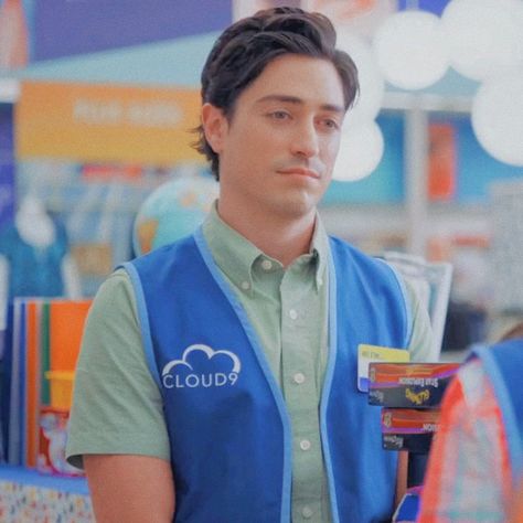 Jonah Simms Superstore, Superstore Jonah, Superstore Aesthetic, Jonah Superstore, Jonah Simms, Superstore Tv Show, Superstore Tv, Ben Feldman, Super Store