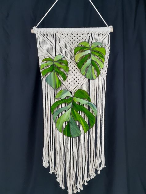 Macrame and Monstera stained glass Stained Glass With Macrame, Stained Glass And Macrame, Lead Light, Glass Creations, Suite Life, Upcycle Projects, Stain Glass, Fashion Sewing, Macrame Plant Hanger