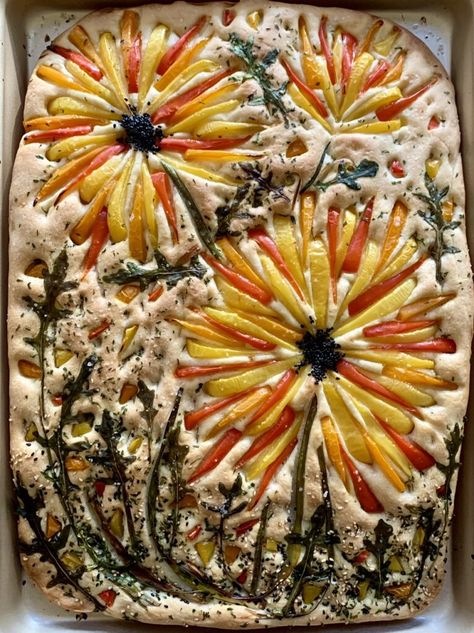 Fall Foccacia Art, Foccacia Bread Thanksgiving Art, Focaccia Bread Art For Fall, Focaccia Topping, Focaccia Bread Art Thanksgiving, Autumn Focaccia, Garden Focaccia, Fancy Bread, Focaccia Art