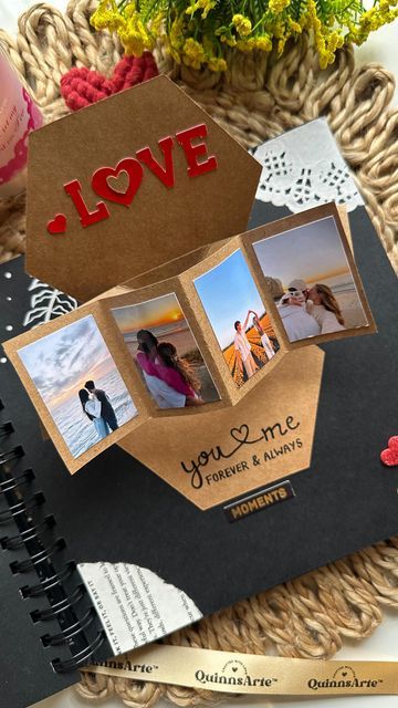 Scrapbook For Love, Photo Card Ideas Handmade, Scrapbook Ideas Photo Albums, Photo Greeting Cards Handmade, Anniversary Diy Gifts For Him, Page Scrapbooking Inspiration, Scrapbook Photo Album Ideas, Anniversary Gift Ideas For Him Diy, Quinns Arte