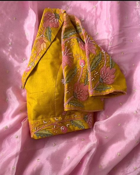 💛 Brighten Your Wardrobe with Our Yellow Collar Neck Maggam Work Blouse! 💛 Step out in style with our Designer Yellow Collar Neck Maggam Work Blouse, perfect for adding a pop of color to any traditional outfit. With intricate craftsmanship and a unique collar neck design, this blouse is ideal for weddings, festive celebrations, and cultural events! ✨ 🌸 Fabric: Premium Half Pattu / Raw Silk 🚚 Dispatch: 4 Days 💰 Price: ₹5000 (Unstitched) | ₹5500 (Stitched) 🎨 Customization: Available in a vari... Yellow Blouse Designs, Work Blouse Designs Latest, Collar Neck Design, Saree Combination, Handwork Blouse, Heavy Blouse, Latest Bridal Blouse Designs, Maggam Work Blouse, Blouse Ideas