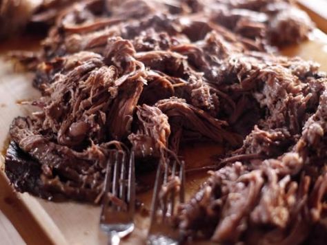 Get Braised Beef Brisket Recipe from Food Network Braised Beef Brisket, Beef Brisket Recipe, Ree Drummond Recipes, Braised Brisket, Slow Cooker Beef Stroganoff, Brisket Recipe, Beef Brisket Recipes, Brisket Recipes, Pioneer Woman Recipes