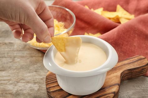 Explore the versatility of Oaxaca cheese in creating authentic Mexican queso dips. Learn the art of melting this cheese and its use in various queso recipes. Cheesy Queso Dip, Melted Cheese Dip, Queso Cheese Dip, Cheese Dip Mexican, White Queso Dip, White Queso, Traditional Mexican Dishes, Oaxaca Cheese, Queso Recipe