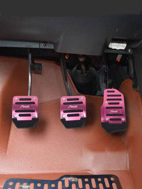 Pink Car Accessories Exterior, Car Decorations Interior Aesthetic Pink, Hot Pink Car Accessories, Kirby Car Accessories, Girly Car Mods, Pink Car Decorations, Pink Car Interior Accessories, Car Exterior Decorations, How To Make Your Car Cute