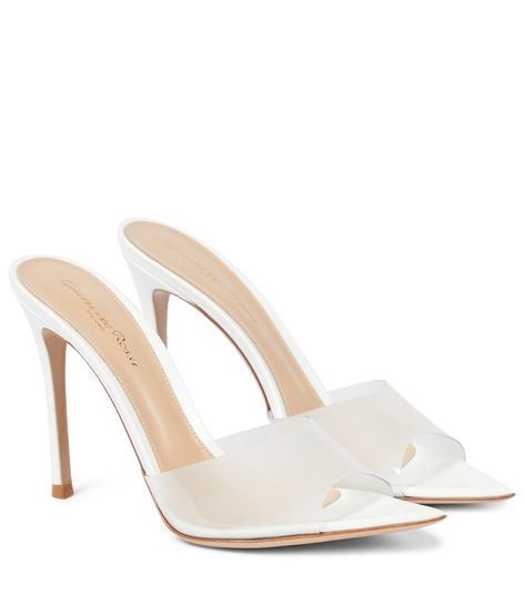 Gianvito Rossi Heels, Minimal Shoes, Pointy Heels, Mid Heels Pumps, Rossi Shoes, Italian Shoes, Evening Shoes, Gianvito Rossi, High Heel Sandals