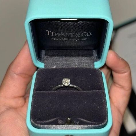 Tiffany & Co Cut Square Engagement Platinum Diamond Ring .36 carat Size 5.5 Tiffany True, Platinum Diamond Ring, Engagement Ring Pictures, Jewelry Tiffany, Platinum Wedding Band, Trending Items, Platinum Diamond Rings, Engagement Ring Diamond Cut, Platinum Wedding