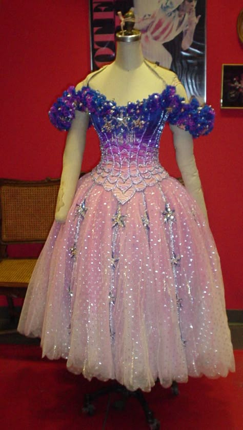 Christine Daae---- Dress Christine Masquerade Dress, Star Princess Dress, Christine Daae Wishing Dress, Star Princess Dress Phantom, Christine Daae Star Princess, Phantom Of The Opera Outfit Ideas, Christine Daae Costume, Phantom Of The Opera Costumes, Musical Dress