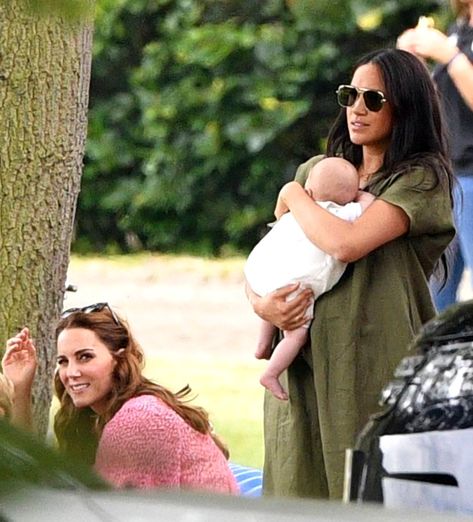 Inside Meghan Markle's First Public Outing with Son Archie: 'She Was Doting on Him' Kate Middleton Kids, Khaki Green Dress, Archie Harrison, Kate Middleton Hair, Kate Middleton Pictures, Kate And Meghan, Polo Match, Prince Harry And Meghan, Family Day