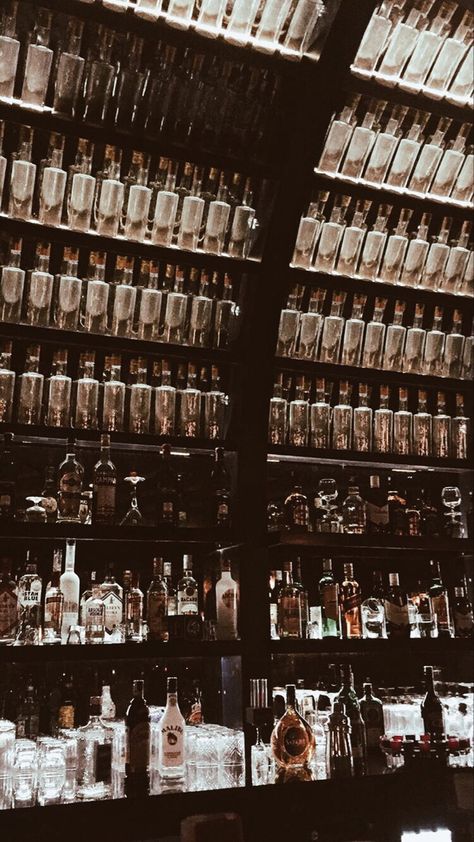 #repost #wallpaper #explore #drink #alcohol #bottle #café #pub #night #picture #vsco Drinks Alcohol Astethic, Drinking Wallpaper Alcoholic, Bar Wallpaper Aesthetic, Drinking Alcohol Aesthetic Wallpaper, Alcoholic Drinks Wallpaper, Alcohol Wallpaper Iphone, Alcohol Aesthetic Wallpaper, Alcoholic Drinks Aesthetic Dark, Bottles Of Alcohol Aesthetic