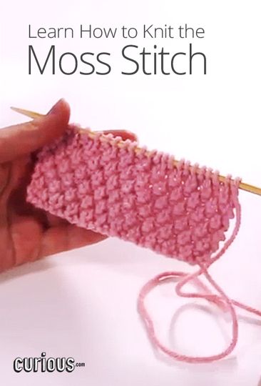 With its attractive diamond design and simplicity, the moss stitch is a great knitting pattern for beginners and expert knitters alike. Learn how to knit it! Diy Tricot, Knitting Instructions, Learn How To Knit, Moss Stitch, How To Knit, Knit Stitch Patterns, Diy Knitting, Knit Stitch, Knitting Tutorial