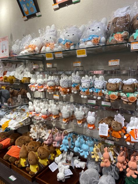 Miffy Merch, Miffy Japan, Miffy Plush, Japan Souvenir, Choco Biscuit, Jellycat Stuffed Animals, Sweet Style, Christmas Wishlist, Pretty Pictures