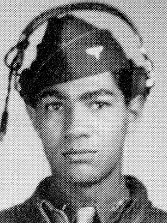 Tuskegee Airman who went missing during World War II identified 73 years later Tuskegee Airman, Tuskegee Airmen, History Magazine, Bloomington Indiana, Military Pictures, Fighter Pilot, Vietnam Veterans, African American History, History Facts