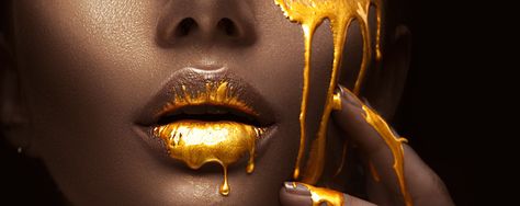 Blog header Lips Painting, Make Up Gold, Street Art Banksy, Orange Lips, Gold Lips, Valentines Sale, Gold Makeup, Black Makeup, Abstract Canvas Wall Art