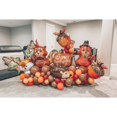 Thanks Giving Balloon Decor, Thanksgiving Decorations With Balloons, Harvest Balloon Garland, Fall Festival Balloon Decor, Fall Balloon Bouquet, Fall Balloons Decorations, Thanksgiving Balloon Bouquet, Thanksgiving Balloon Arch, Thanksgiving Balloon Decorations