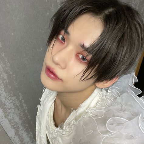 Yeonjun Txt, Image Search, Makeup, Hair, White, Black, Make Up