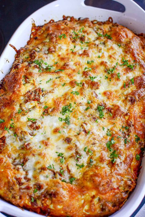 One Pan Lasagna Recipes, Cheater Lasagna, Lasanga Recipe, Cheesy Potato Bake, Pasta Entrees, Chicken Broccoli Pasta, Lazy Lasagna, Sausage Lasagna, Lasagna Casserole