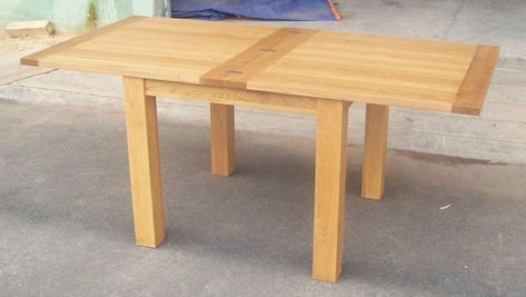 Flip Top Oak Dining Tables | Narrow Folding Console Tables Table Flipping Ideas, Table Flipping, Oak Dining Tables, Dining Table Plans, Bed Woodworking Plans, Table Flip, Flip Top Table, Casa Interior, Woodworking Store