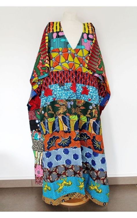 Ankara Kimono, Linen Style Fashion, Diy Kimono, African Fashion Week, African Chic, Kaftan Designs, Simple Gowns, Ankara Gown Styles, African Inspired Clothing