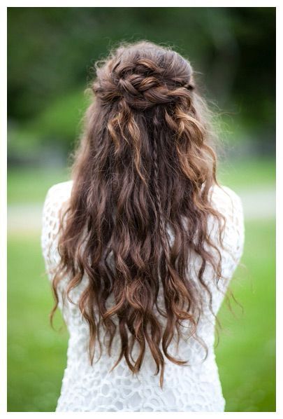 15 Beautiful Half Up Half Down Braid Long Curly Wedding Hair, Half Up Half Down Braid, Prom Hair Down, Wedding Hairstyles Half Up Half Down, Wedding Hair Down, Braided Hairstyles For Wedding, Half Up Hair, Formal Hairstyles, Boho Hairstyles