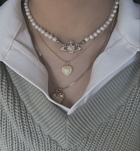 pearl necklace , necklace stack , heart necklace , necklace stack , accessories Sage Green Accessories, Locket Gold Necklace, Mexican Girl Aesthetic, Pearl Necklace Aesthetic, Vivienne Westwood Pearl Necklace, Necklace Heart Locket, Pearl Jewlery, Vivienne Westwood Necklace, Westwood Necklace