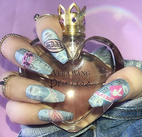 Love these nails. 2000's themed denim designer coffin nails. Von Dutch Playboy Juicy Coutu Von Dutch Nails, Von Dutch Aesthetic, Early 2000 Aesthetic, 00s Nails, Minimalist Nails Short, Dutch Aesthetic, Slay Nails, Nails Short Acrylic, Tropical Vacation Nails