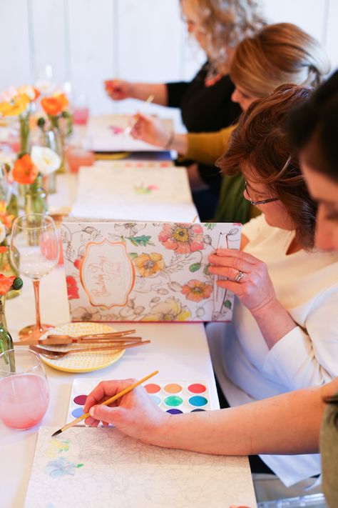 Awesome Bridal/Baby Shower Idea! Watercolor Painting Party with Painterly Days. Paint Night Bridal Shower Ideas, Paint Bridal Shower Theme, Bridal Shower Painting Activity, Painting Baby Shower Party, Bridal Shower Painting, Baby Shower Painting Ideas, Watercolor Party, Showers Ideas, Graphic Artist Designer