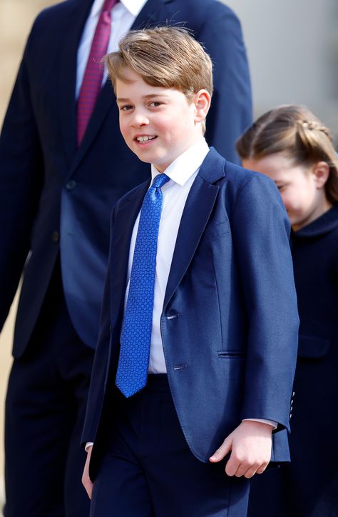 EXCLUSIVE: A royal expert has shared that one of George’s jobs as a Page of Honour "is to make sure his grandfather doesn’t fall" when walking down the Nave of Westminster Abbey Prince George Birthday, Awesome Kate, James Middleton, William E Kate, Eton College, Cambridge Family, Prince George Alexander Louis, George Alexander Louis, Principe William