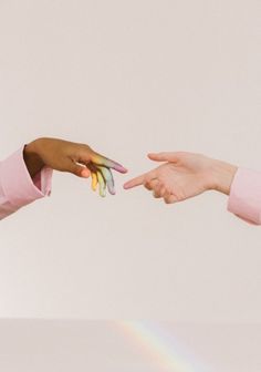 Minimal photograph in white and pink with two hands almost touching pose photography close-up touch Pink Photography Aesthetic, Hands Almost Touching, Touch Photography, Me Illustration, Photo Shoot Tips, Close Up Art, Photography Minimalist, Pose Photography, Violet Aesthetic