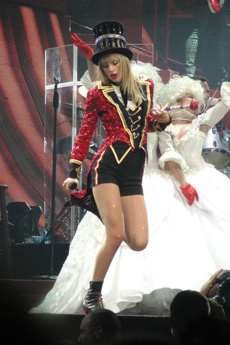 WANEGBT Steampunk Ringmaster, Ringmaster Outfit, Circus Ringleader, Red Era, Loving Him Was Red, Swift Facts, Red Costume, Taylor Swift Facts, Red Tour