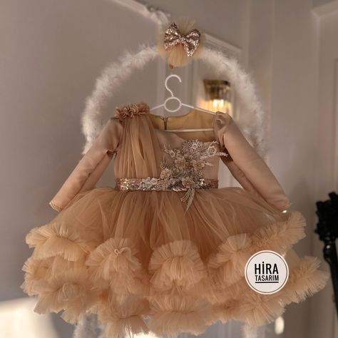 Princess Style Dress, Flower Girl Outfits, Puffy Dresses, Wedding Flower Girl Dresses, Baby Tutu, Dress Tulle, Dress Birthday, Tulle Tutu, Wedding Flower Girl