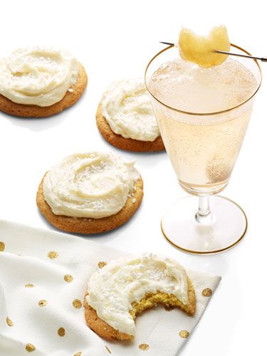 Our holiday gift to you: easy cookie recipes you'll love forever, along with cocktail pairings that'll instantly get your party on. Cookie And Cocktail Pairing, Dessert And Cocktail Pairing, Cocktail Pairing, Cookies Lemon, Ginger Fizz, Pearl Sugar, Candied Ginger, Recipes Christmas, Coconut Macaroons