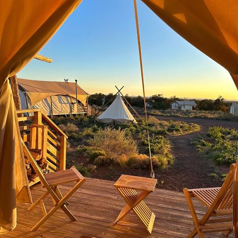 Bucket list item? Yes, please! 🌵🥾📍 Under Canvas Grand Canyon opens today for the 2024 season! Located just 25 minutes from the South Rim entrance to Grand Canyon National Park, there is no better place to stay when visiting this iconic natural wonder. Book your stay today—link in bio. 📌 Under Canvas Grand Canyon 📷 @_sadey, @bbethyyy Grand Canyon January, Grand Canyon Hotels, South Rim Grand Canyon One Day, Hiking The Grand Canyon Rim To Rim, Grand Canyon South Rim, Grand Canyon National Park, Natural Wonders, Bucket List, Grand Canyon