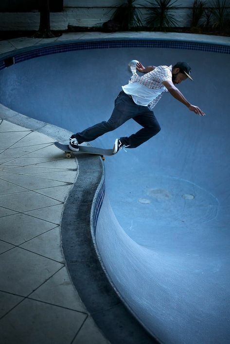 skateboarding meets architecture: finnish exhibition explores alvar aalto's villa mairea pool Arto Saari, Ray Barbee, Skate Bowl, Skate Photography, Skater Boi, Skate Vibes, Skateboard Photos, Steet Style, Skateboard Art Design