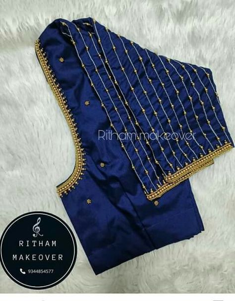 Simply Maggam Work Blouses, Exclusive Blouse Designs, Pattu Pavadai Designs, Magam Work Designs, Blue Blouse Designs, Patch Work Blouse Designs, Latest Blouse Designs Pattern, Aari Blouse, Simple Work