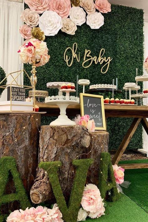 rustic baby shower ideas Rustic Baby Shower Ideas, Rustic Baby Shower Cake, First Time Mom Tips, Baby Shower Decor Ideas, Baby Shower Backdrops, Shower Decor Ideas, Rustic Baby Shower Decorations, Country Baby Girl, Cake Inspo