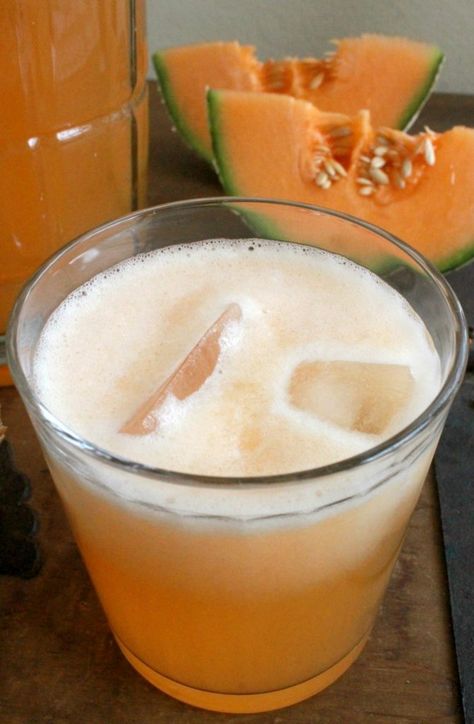 Cucumber Lime Agua Fresca, Cucumber Agua Fresca, Lime Agua Fresca, Melon Water, Cantaloupe Juice, Agua Fresca Recipe, Delicious Tacos, Mexican Drinks, Drink Inspiration