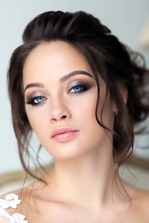 Bridal Makeup For Blue Eyes, Make Up Sposa, Wedding Makeup For Blue Eyes, Wedding Makeup Blue, Beach Wedding Makeup, Wedding Guest Makeup, Makeup For Blue Eyes, Brown Hair Blue Eyes, Bridal Makeup Wedding