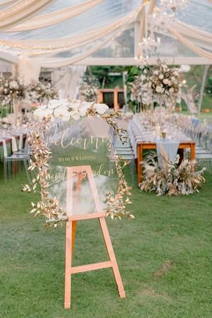 Wedding Phuket, 18th Debut, Outdoor Tent Wedding, Honeymoon Pictures, Phuket Wedding, Thailand Wedding, Dream Wedding Decorations, Wedding Decor Ideas, Thai Wedding